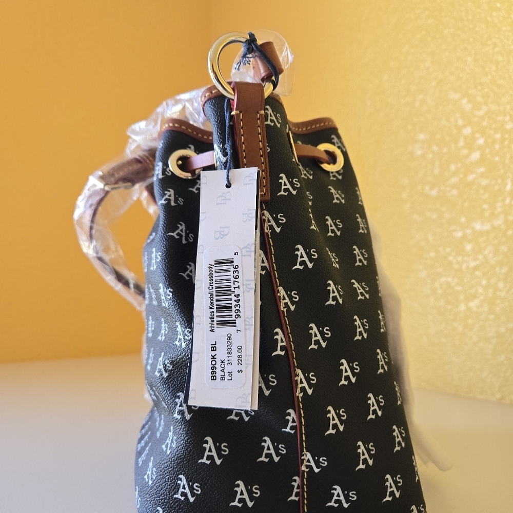 Dooney & Bourke MLB Oakland Athletics Drawstring Crossbody Shoulder Bag NWT $228 - Picture 4 of 13